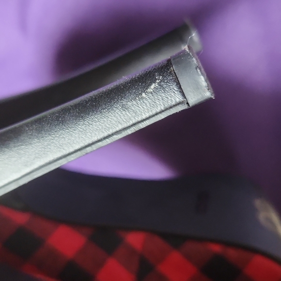 Bamboo brand red and black gingham heels. Size 9 - Picture 5 of 6